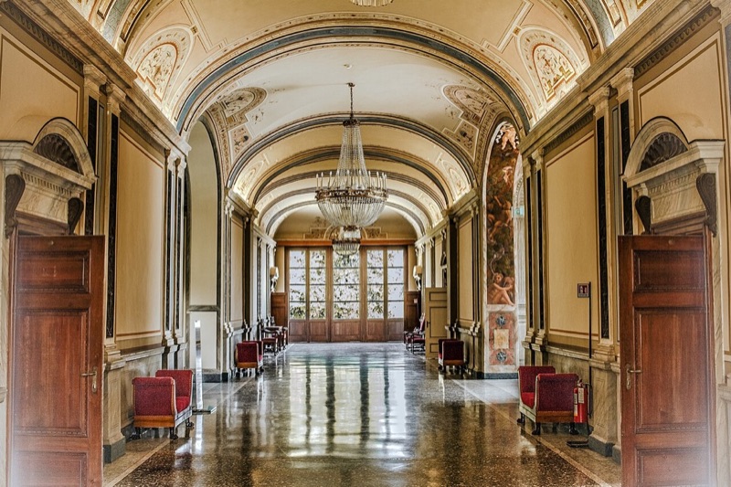 Villa Carlotta grand frescoed hall interior